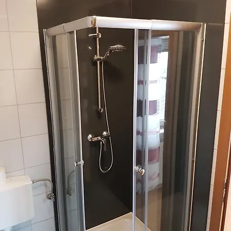 Apartmenthaus Vendégház