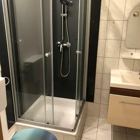 Apartmenthaus Vendégház