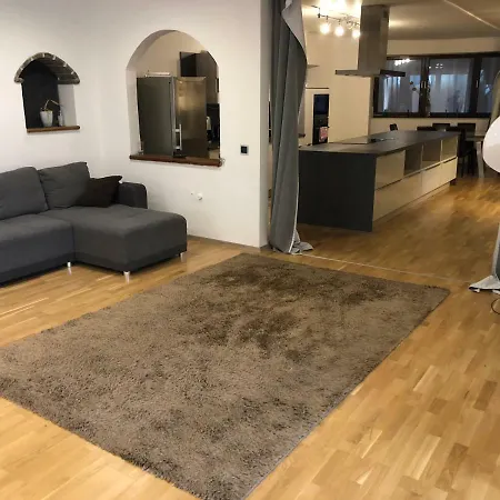 Apartmenthaus 格拉茨